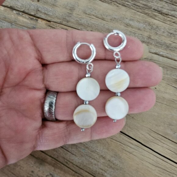 Shell Coin cream color Handmade Dangle Earrings - Picture 3 of 3